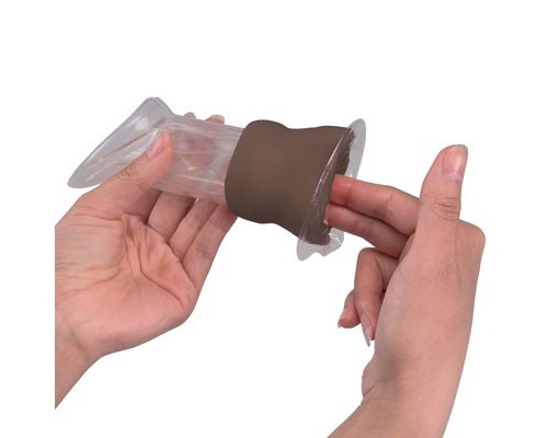 Модель для навчання користуванню пакетами прикладних жіночим презервативом, темна шкіра